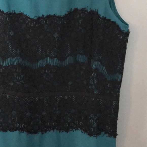 LOFT Dress with Black Lace - Picture 2 of 6